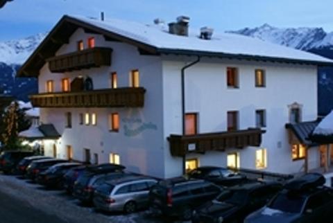 Hotel Garni Sonnenheim Fiss Exterior foto